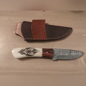 Custom Damascus Steel Fixed Blade Knife w/ Bone Handle & Sheath Hunting